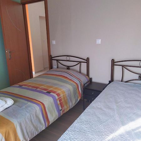 Eirini House Apartman Leonídio Kültér fotó