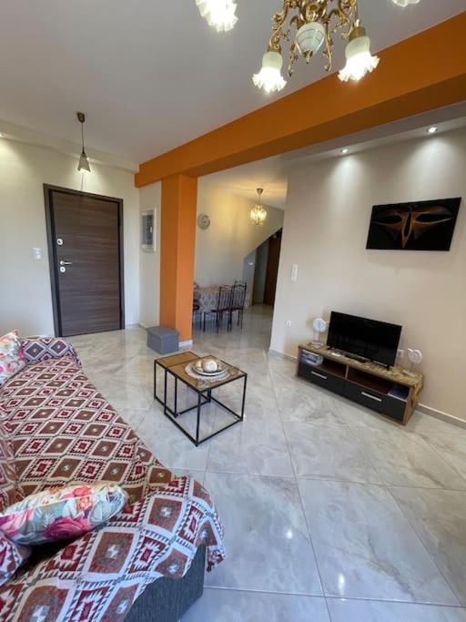 Eirini House Apartman Leonídio Kültér fotó